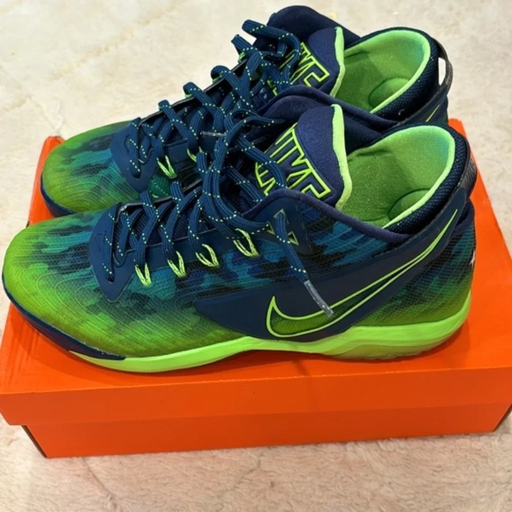 Nike Zoom Field General - Picture 1 of 6